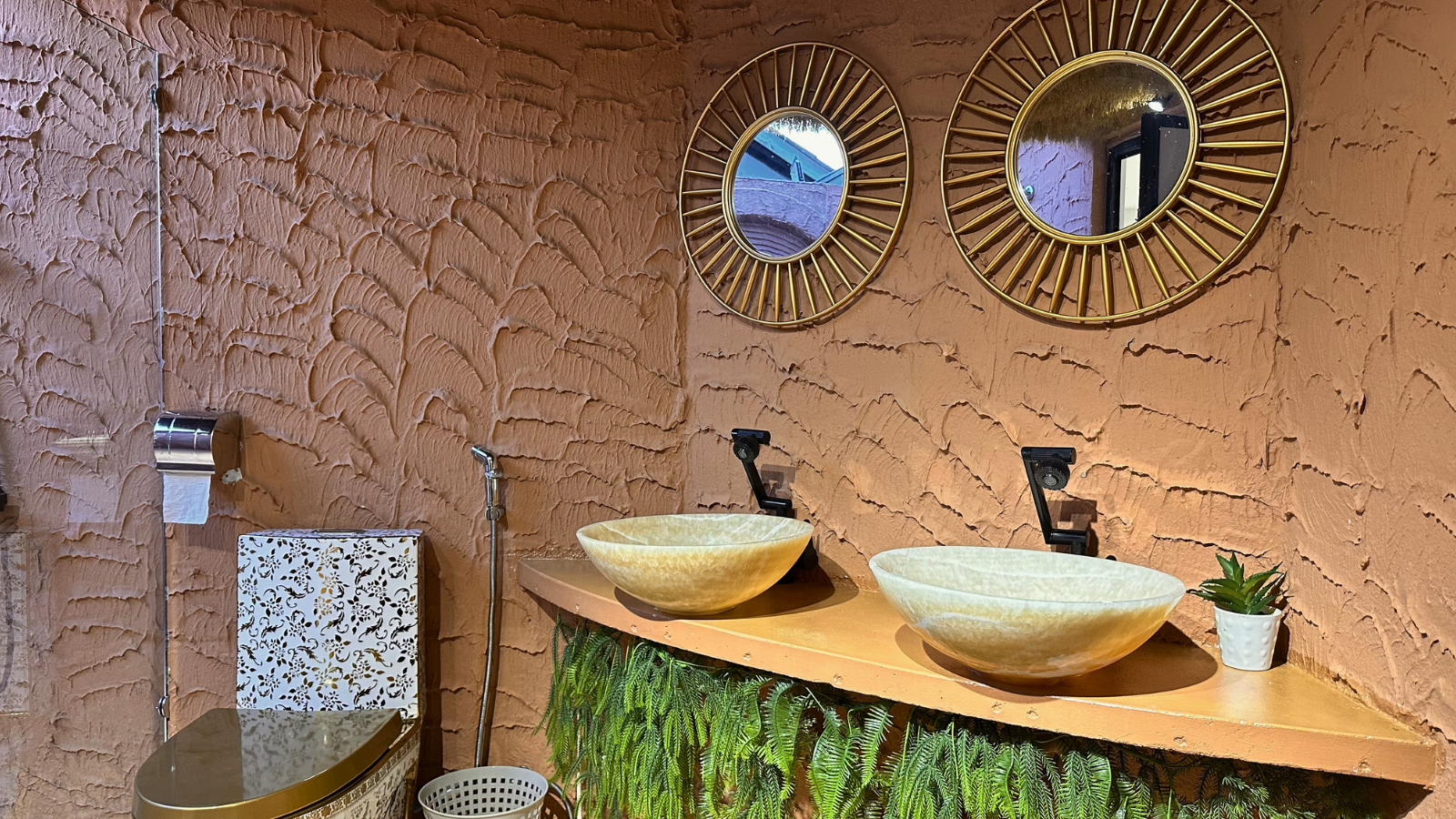 The Luxurious 28 @ Morocco Villa