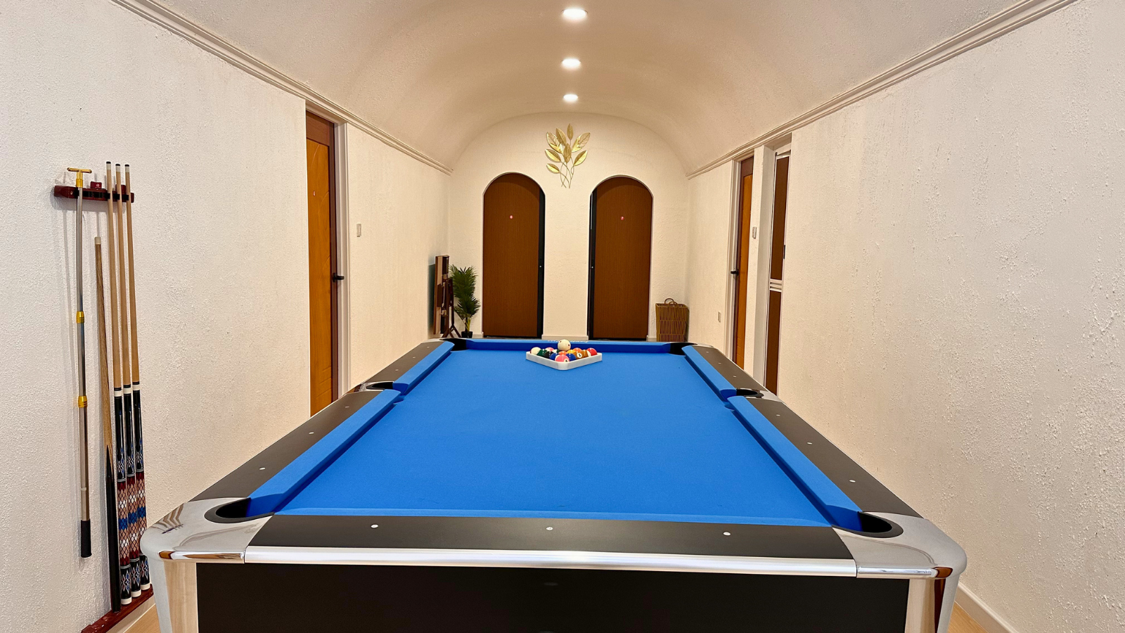 The Luxurious 28 @ Morocco Villa