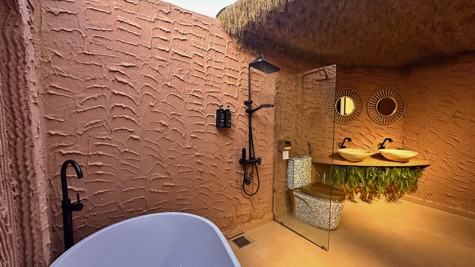 The Luxurious 28 @ Morocco Villa