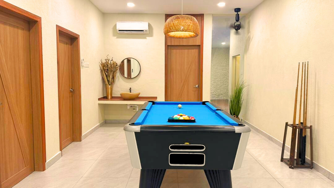 The Luxurious 40 @ Milos Villa
