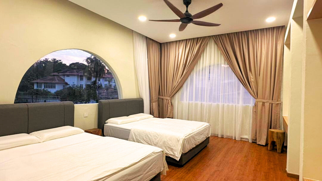 The Luxurious 40 @ Milos Villa